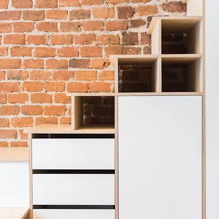 Rynek Stare 5a - Klima Netflix فروتسواف